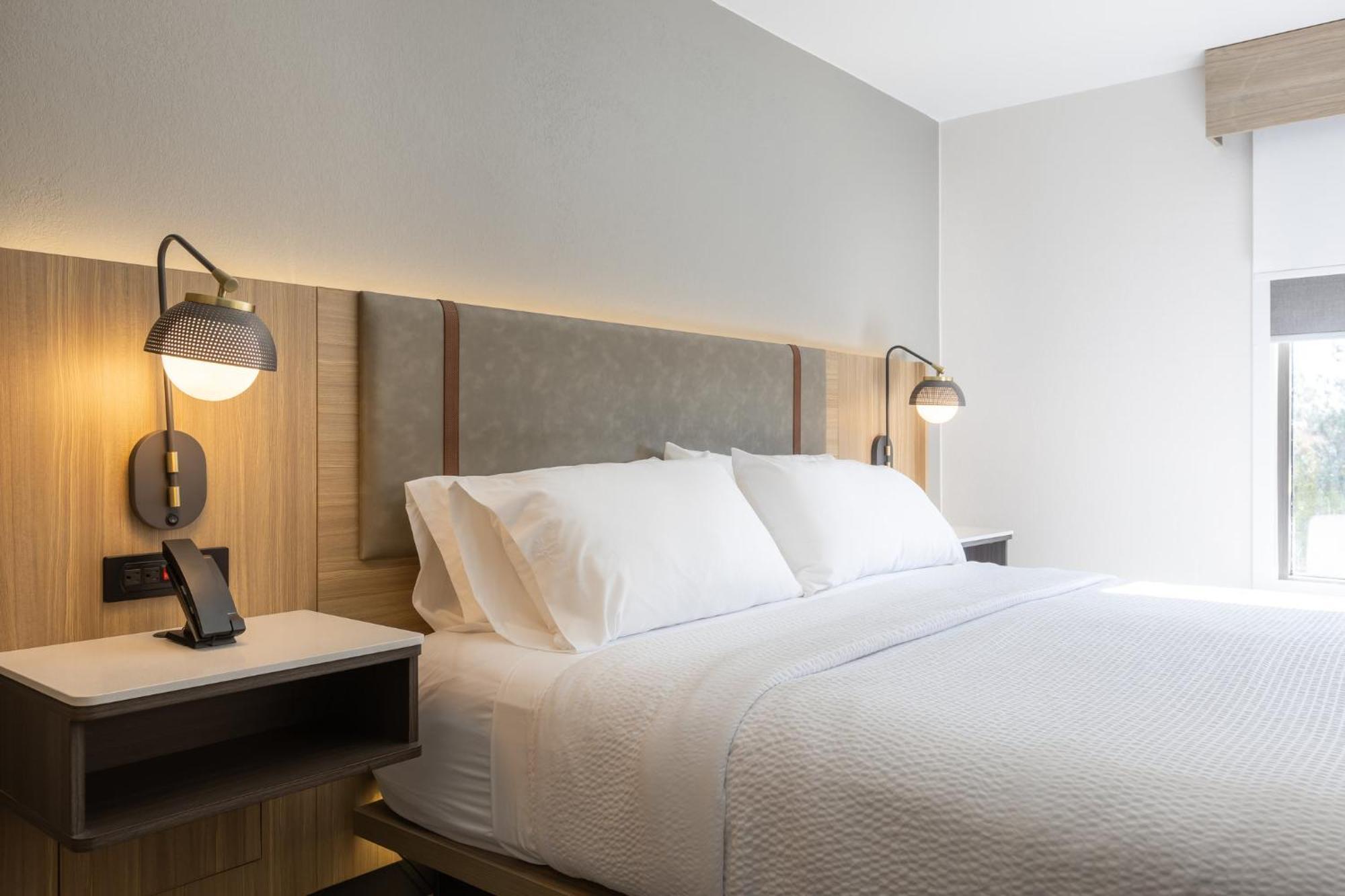 Holiday Inn Anderson By Ihg Εξωτερικό φωτογραφία