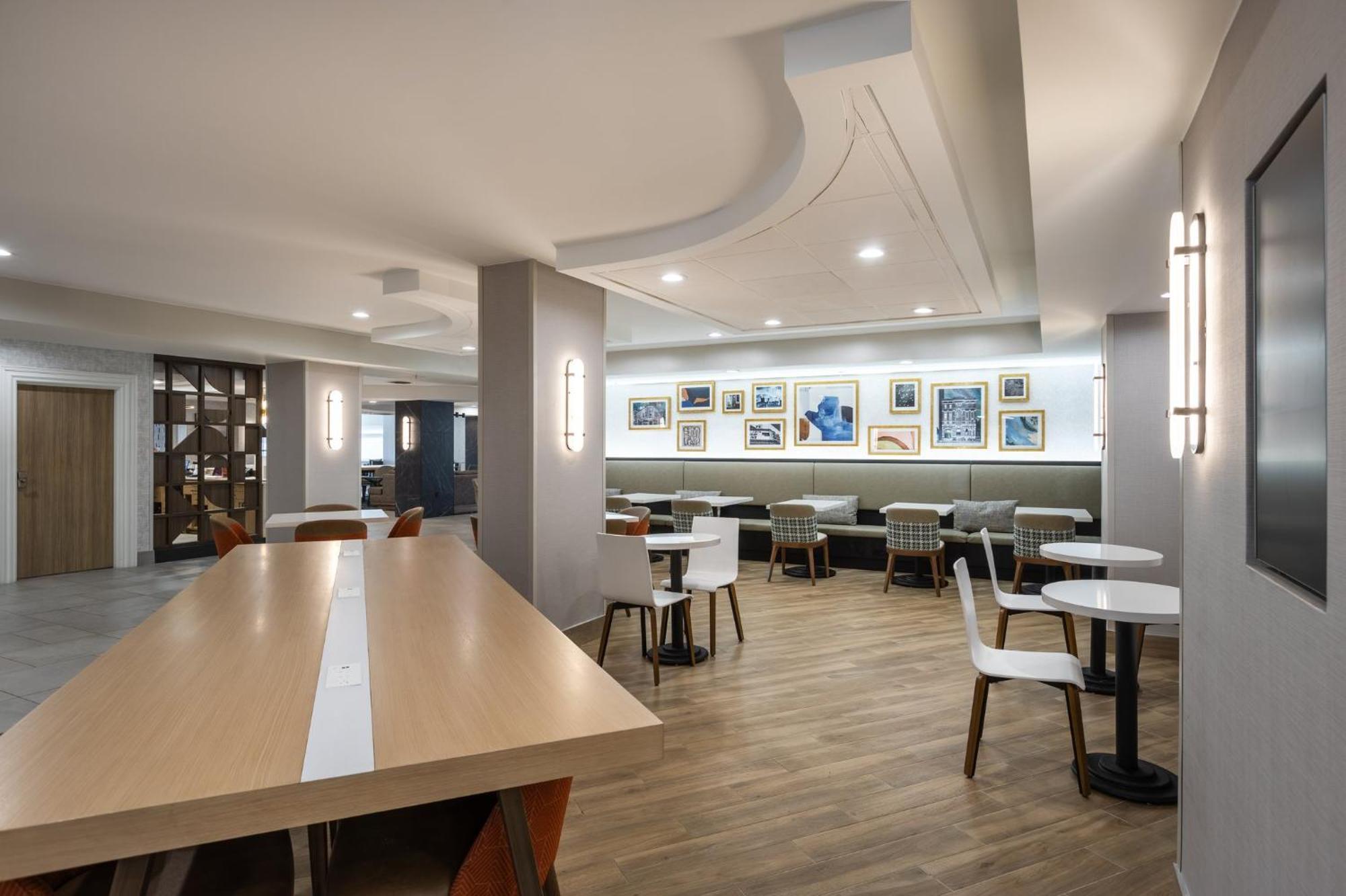 Holiday Inn Anderson By Ihg Εξωτερικό φωτογραφία