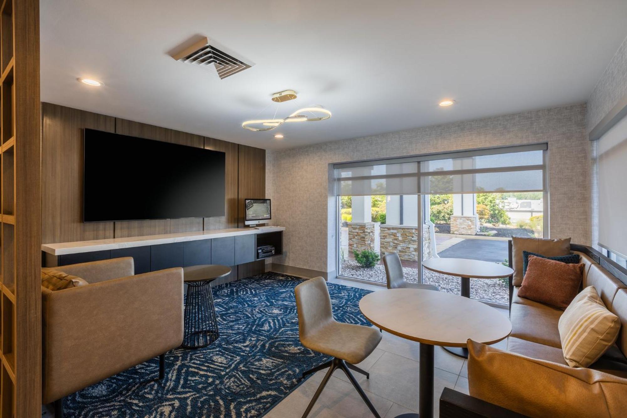 Holiday Inn Anderson By Ihg Εξωτερικό φωτογραφία